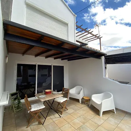 Tagoror 2 - Great Location Apartment Tias